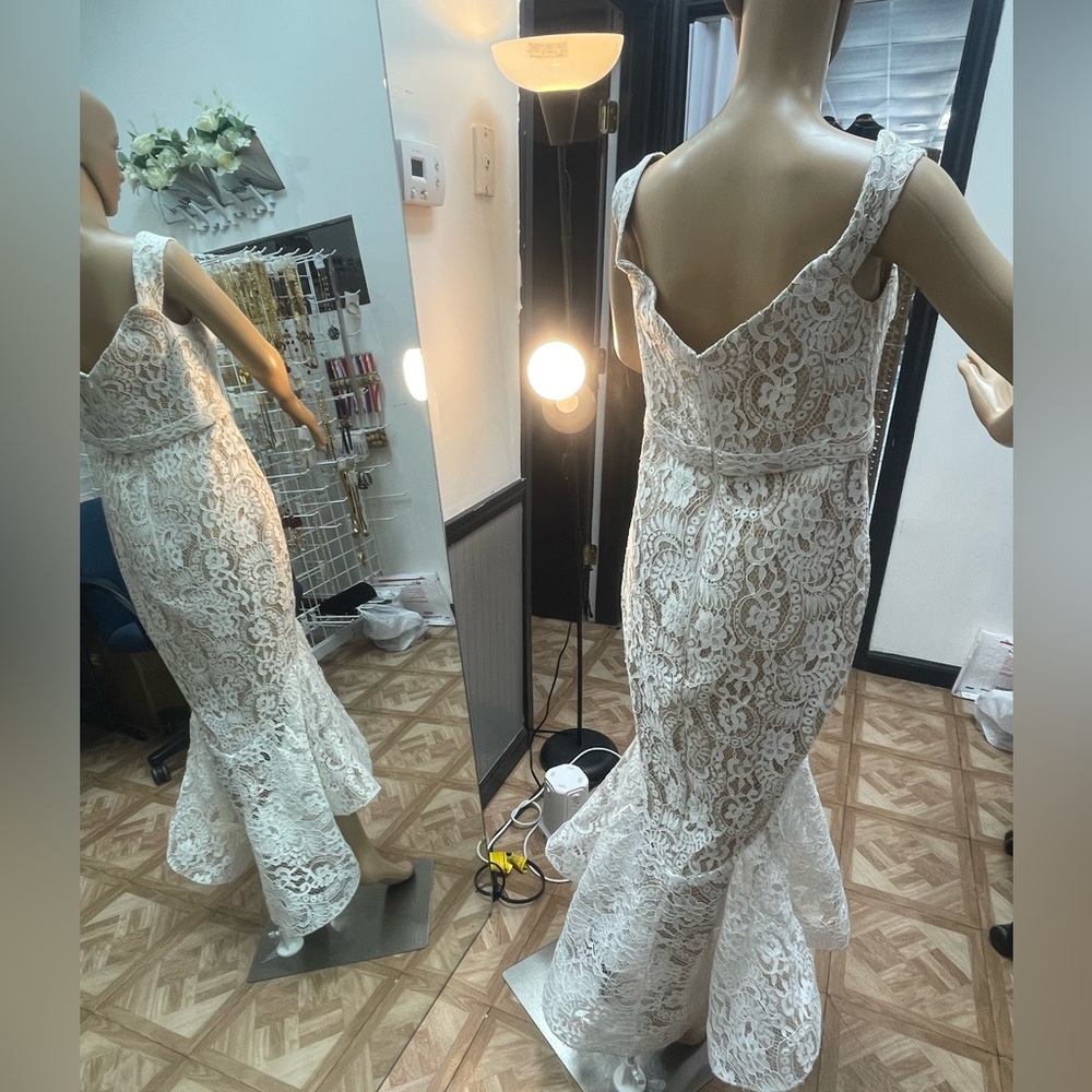 Dress white - Picture 4 of 5